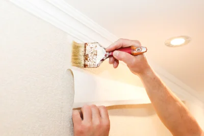 Pose de papier peint à Marcé — revêtements muraux et toiles de verre